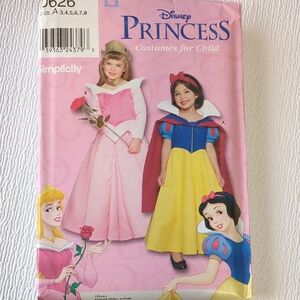🍀 Simplicity Disney Princess Costume Pattern Aurora & Snow White New Uncut s3-8